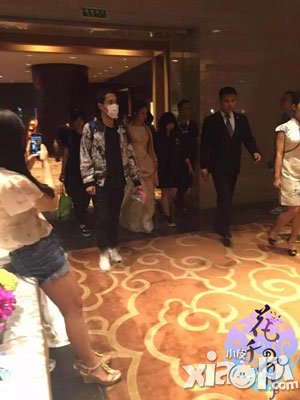 趙麗穎首次代言游戲 亮相《花千骨》手游發(fā)布會