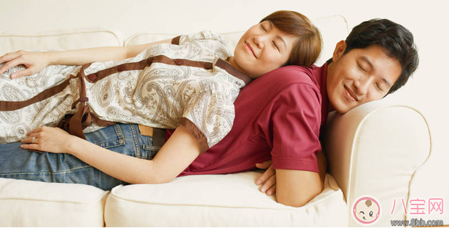 同房后“倒立”就可以懷上嗎 備孕期間有哪些誤區(qū)要注意