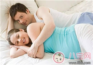 當(dāng)個(gè)暖爸可緩解孕媽生產(chǎn)疼痛 怪不得昆凌患多囊還準(zhǔn)備三胎計(jì)劃