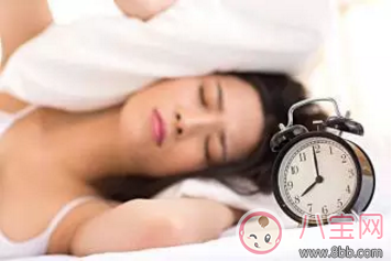 原來睡姿影響這么大 睡姿也會導(dǎo)致不孕