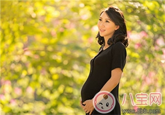 國慶節(jié)孕婦旅游應(yīng)做好哪些準(zhǔn)備？如何保障孕期出行安全