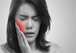 懷孕后出現(xiàn)牙疼怎么護(hù)理 緩解懷孕牙疼方法