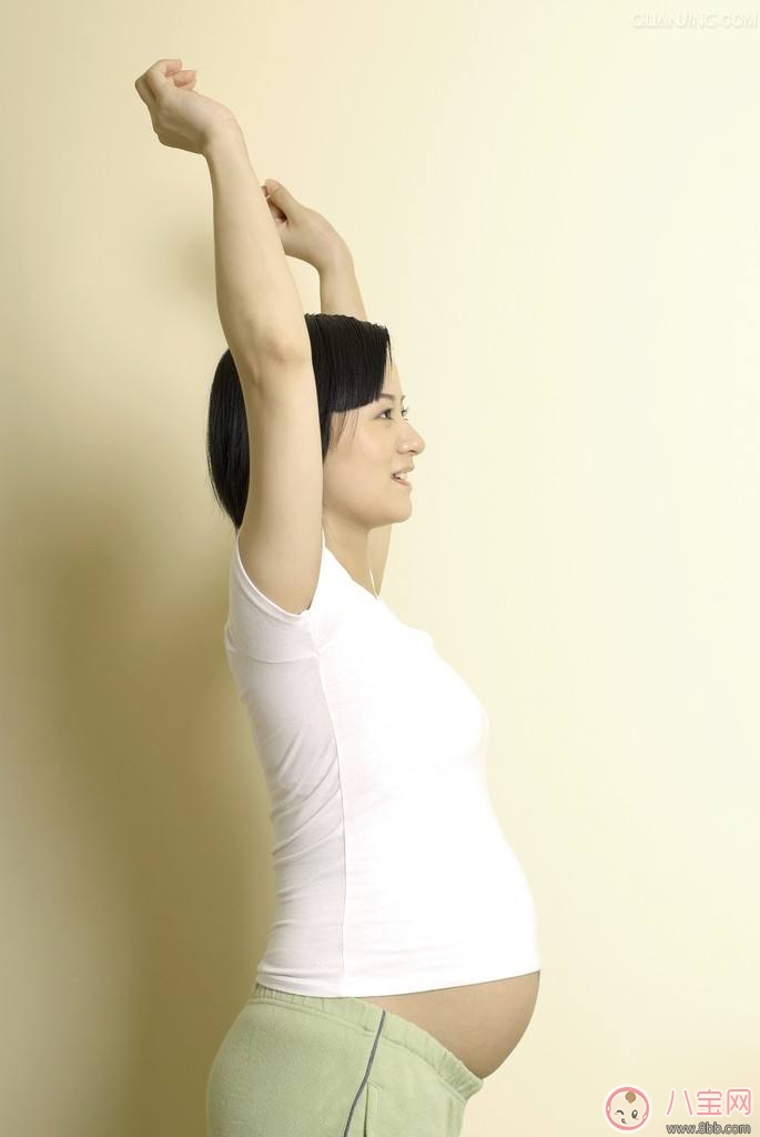 9個月雙胞胎媽堅持健身成網(wǎng)紅 孕期運動有哪些