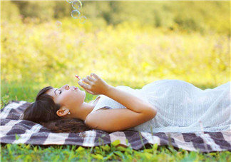 如何挑選孕期服裝 孕婦服裝挑選注意事項(xiàng)