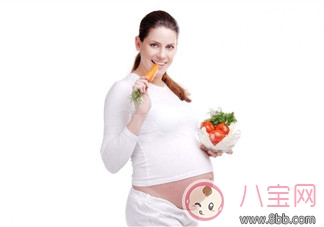 孕期長發(fā)搶胎兒營養(yǎng)嗎？需要剪短發(fā)嗎？