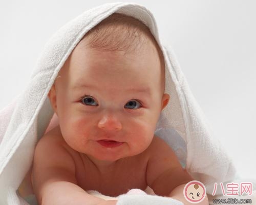 孕期能喝豆?jié){嗎   喝豆?jié){會引起寶寶濕疹嗎