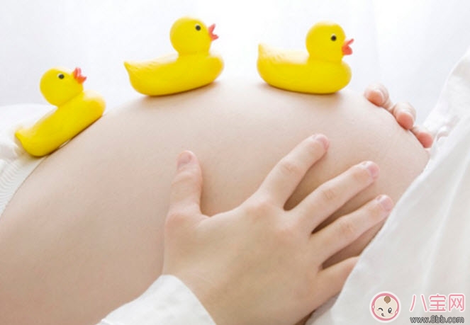 飯點(diǎn)吃飯的時候?qū)殞毺拥膮柡?寶寶胎動的意思還有哪些