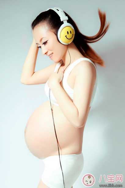 這些人居然天生不長(zhǎng)妊娠紋 不長(zhǎng)妊娠紋的奧秘是什么