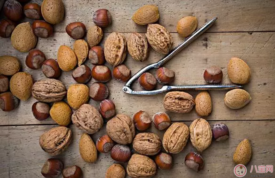 想要寶寶視力好  從孕早期開始