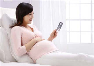 睡姿不對會引起胎位不正 胎位不正注意事項