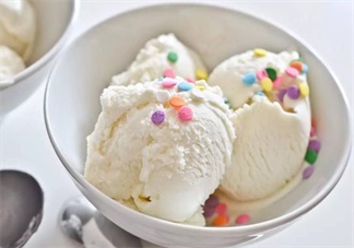 三伏天孕婦吃了冰的會(huì)怎么樣 吃冰的對(duì)胎兒的影響是什么