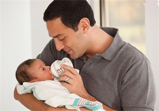 爸爸會(huì)得產(chǎn)后抑郁癥 爸爸得了產(chǎn)后抑郁癥怎么辦