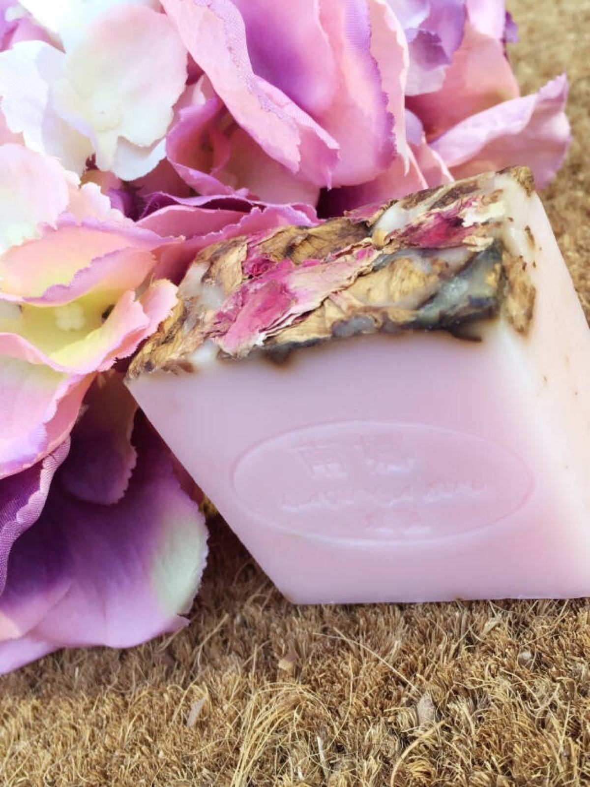 剖腹產(chǎn)產(chǎn)后傷口怎么辦 如何淡化疤痕