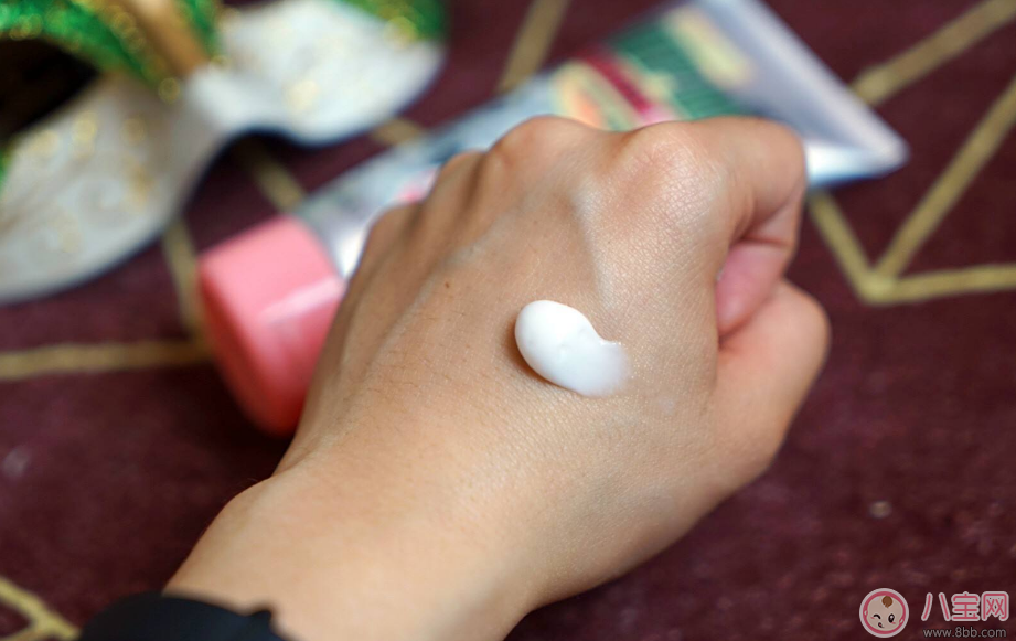 手上長(zhǎng)這個(gè)千萬(wàn)不要撕 倒刺的正確處理方法