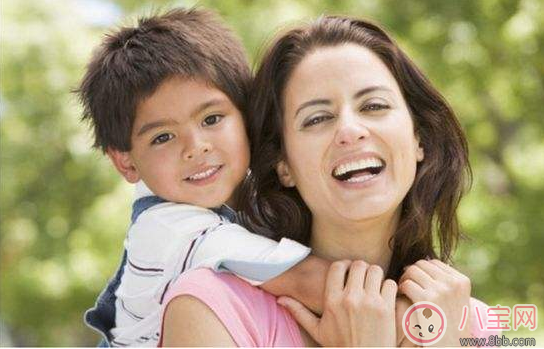 胸小就一定奶水不足嗎 奶水不足的標(biāo)準(zhǔn)是什么