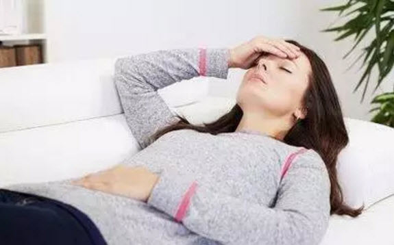 產(chǎn)后月經(jīng)不規(guī)律怎么辦 產(chǎn)后月經(jīng)不規(guī)律吃什么好 產(chǎn)后月經(jīng)不規(guī)律怎么辦 產(chǎn)后月經(jīng)不規(guī)律吃什么好