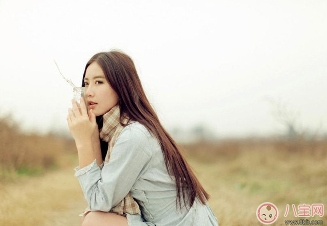 用這個方法可以輕松祛除皺紋 去皺紋按摩方法推薦