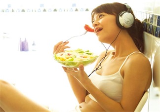 產(chǎn)后肥胖吃這個(gè)居然可以瘦回來(lái) 產(chǎn)后肥胖解決方法