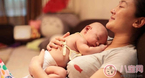 2017三伏天坐月子能吹空調(diào)嗎 三伏天產(chǎn)婦坐月子吹空調(diào)多少度