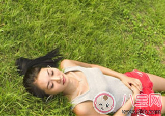 孕后減肥沒(méi)毅力 跟世界第一超模學(xué)習(xí)找對(duì)方法很關(guān)鍵