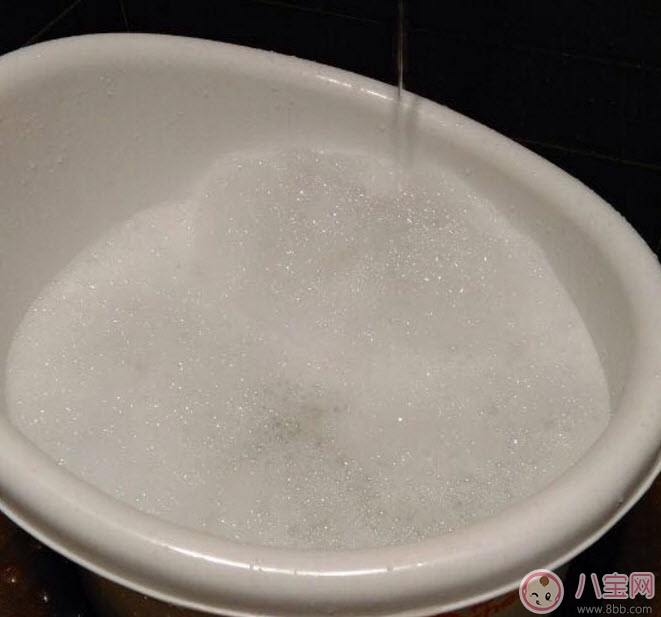 強(qiáng)生嬰兒香桃沐浴露味道怎么樣 強(qiáng)生嬰兒香桃沐浴露寶寶使用測(cè)評(píng)