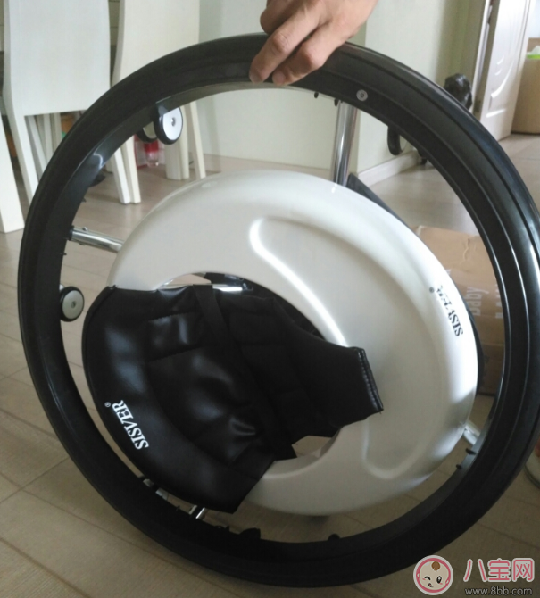 孩子學(xué)走路學(xué)步機(jī)怎么選 7-18月嬰兒學(xué)步車(chē)試用測(cè)評(píng)