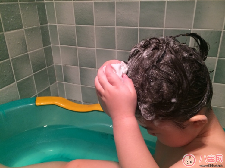 寶寶專用洗發(fā)水沐浴二合一推薦 米菲嬰童二合一洗發(fā)水沐浴露測(cè)評(píng)