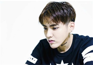 Wu Yifan出現(xiàn)在英文課本 是巧合還是替換掉Li Le和Han Meimei