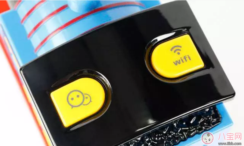 微信語音互陪伴孩子不孤單 動托馬斯故事機測評