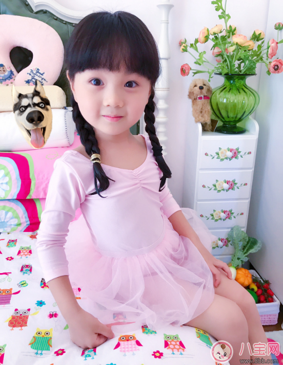 《爸爸去哪兒》小山竹真名叫什么 小山竹最新爸爸去哪萌照 《爸爸去哪兒》小山竹真名叫什么 小山竹最新爸爸去哪萌照