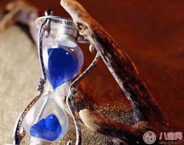 孩子手腳冰涼是怎么回事 手腳冰涼吃什么食物好