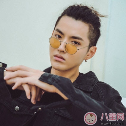 吳亦凡菠蘿頭發(fā)型圖片 2017吳亦凡發(fā)型圖片盤點(diǎn)