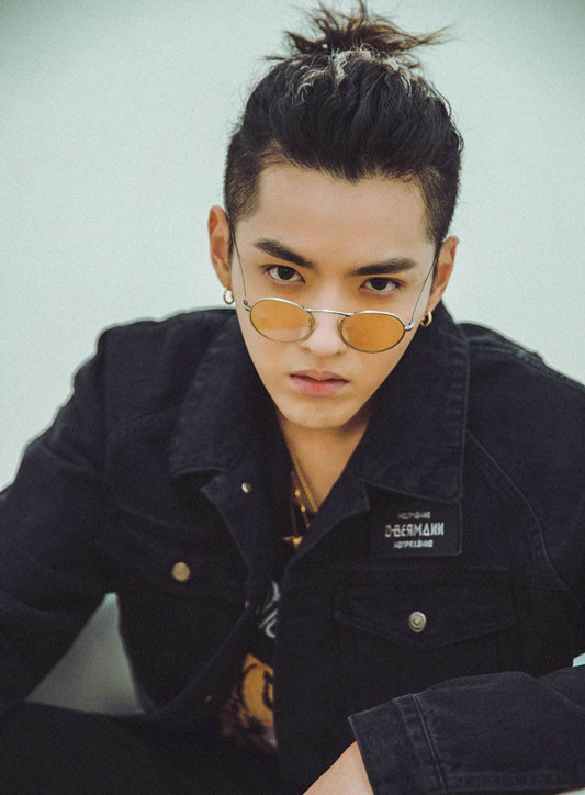 吳亦凡菠蘿頭高清圖 菠蘿頭雷人嗎？