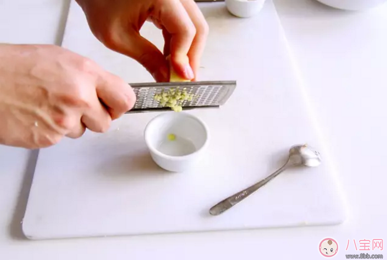 補充葉酸又能預(yù)防孕期便秘 干了這碗橙香胡蘿卜濃湯