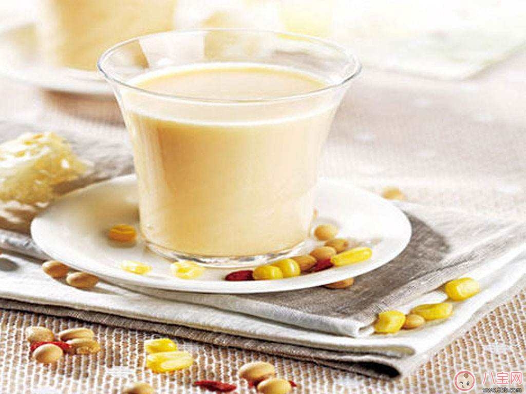 健康飲食須知 豆?jié){對(duì)女性的好處