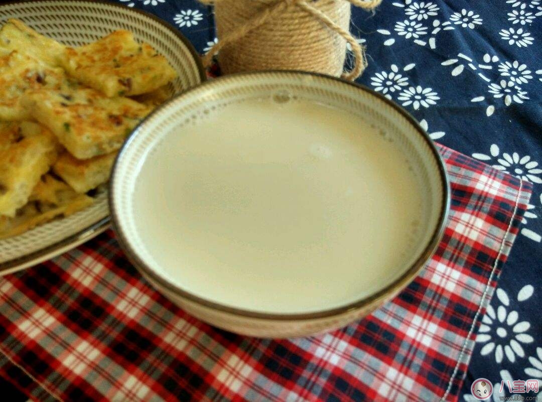 健康飲食須知 豆?jié){對(duì)女性的好處