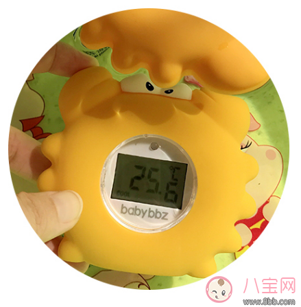 秋季寶寶水溫計(jì)哪款好 棒棒豬小水溫計(jì)測評(píng)