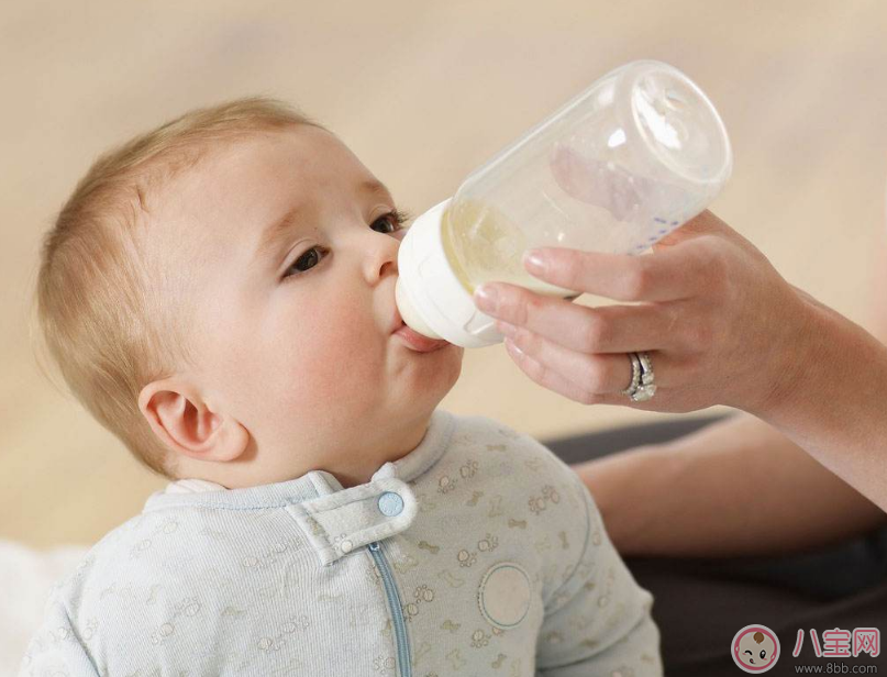 孩子吃奶粉不知選什么奶瓶 美國(guó)最受歡迎奶瓶推薦