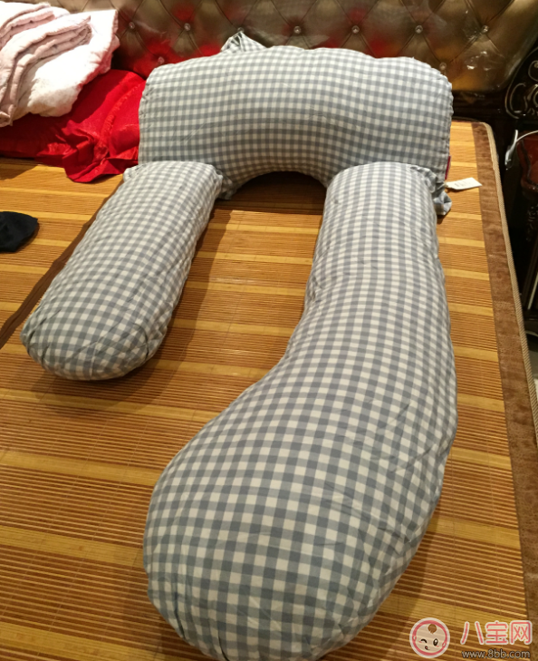 懷孕肚子太大總是睡不好 孕婦護(hù)腰枕頭測(cè)評(píng)