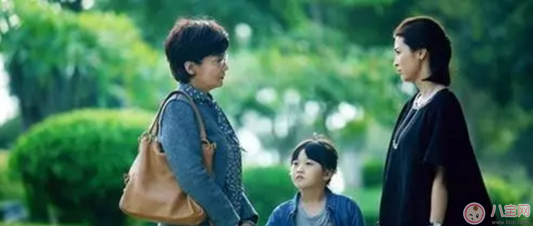 婆婆干涉育兒 與其抗拒不如談?wù)劯舸逃@件事