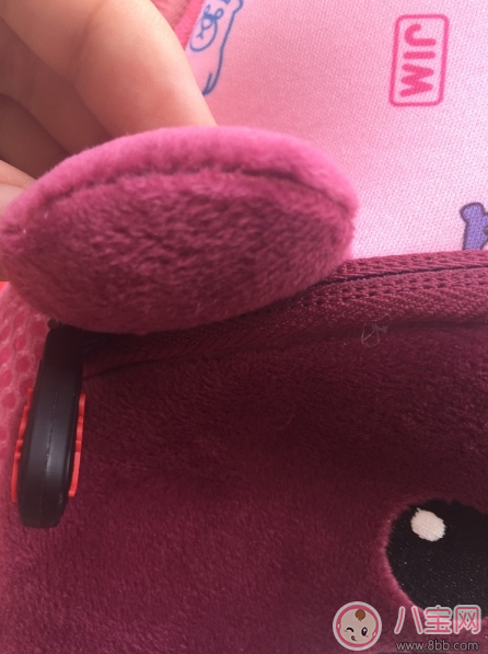 上學(xué)小書包用哪款好 uek幼兒園寶寶書包測(cè)評(píng)