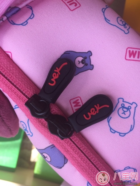 上學(xué)小書包用哪款好 uek幼兒園寶寶書包測(cè)評(píng)