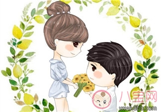 七夕送女朋友什么禮物好?200塊以內(nèi)，在線等，挺急的!