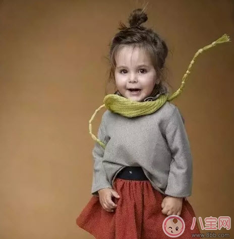 初秋需要給寶寶穿上一件肚兜嗎 初秋新生兒寶寶穿什么好