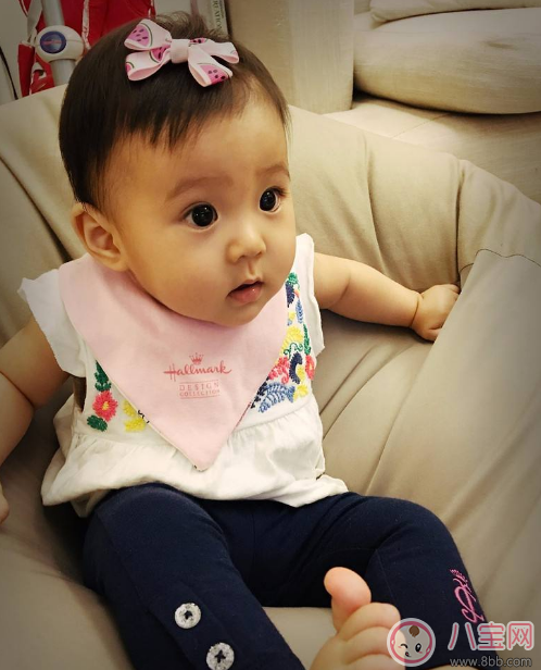 陳冠?，F(xiàn)身日本變曬娃狂魔 給孩子拍照怎么拍好