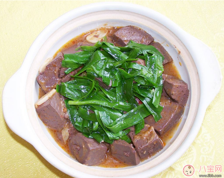 缺鐵來塊豬血 準媽媽怎么吃豬血好