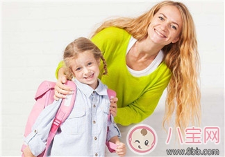 開學(xué)季書包如何挑選  雙肩包VS拉桿包？