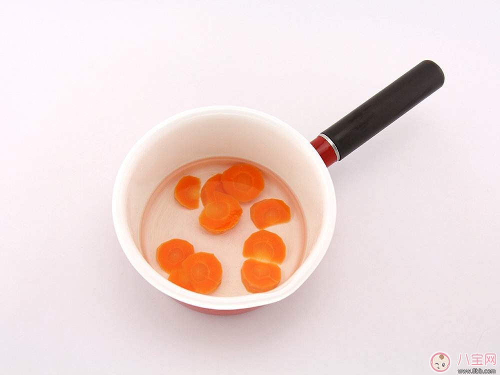 秋季寶寶飲食推薦   胡蘿卜營(yíng)養(yǎng)又美味