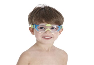 注意！孩子游泳要帶泳鏡的 孩子泳鏡挑選