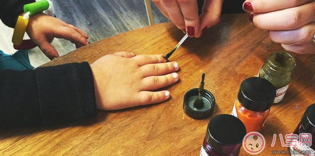 愛美也要健康的來 米粒媽伊能靜推薦指甲油Kid Licks